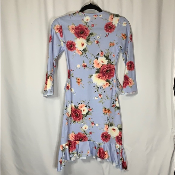 Flora dress ruffle v neck size 4 by Missguided - Picture 2 of 5